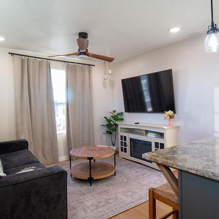 Caldwell Cliff Swallow Guest House Bagian luar foto